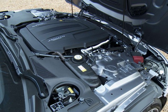 Jaguar F-Type Convertible Coupe 5.0 V8 P450 Supercharged 75 Auto